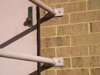 3/4" lag shield short - brick - safety railing