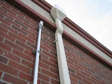 1/4" x 1-1/4" hammer drive - brick - rain downspout