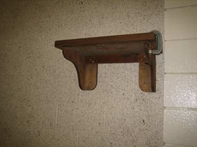 1/4" x 2-1/4" flat CONFAST - brick - light fixture