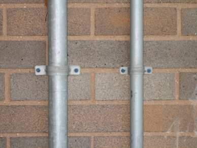 3/16" x 1-1/4" hex CONFAST screw -brick - conduit strap